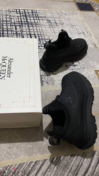 Shoes new alexander meqeen