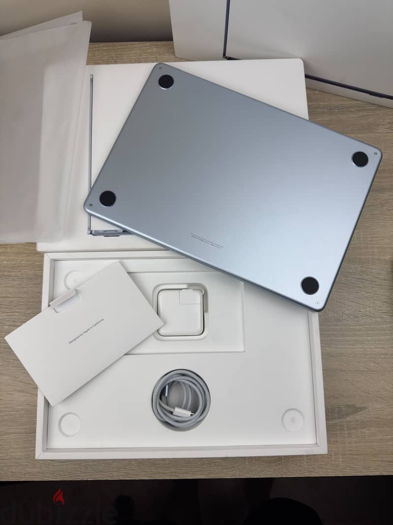 Macbook air m4 8