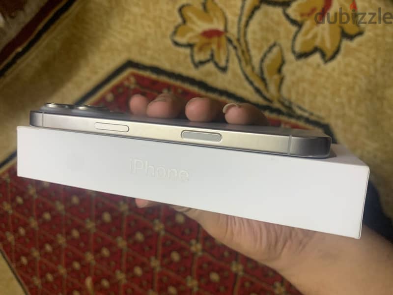 Apple - iPhone 16 Pro 1