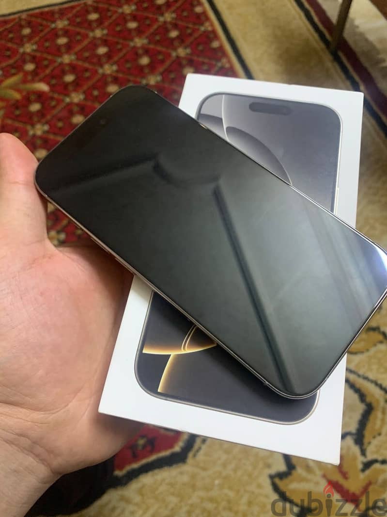 Apple - iPhone 16 Pro 4