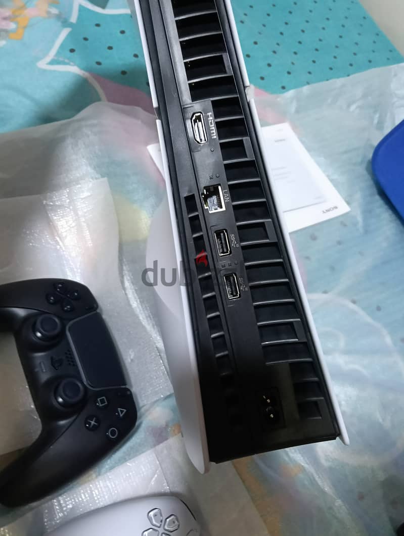 ps5 slim disk 1 tb جديد لم يستخدم . 1