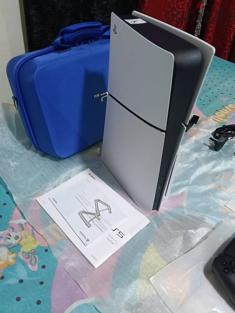 ps5 slim disk 1 tb جديد لم يستخدم . 5