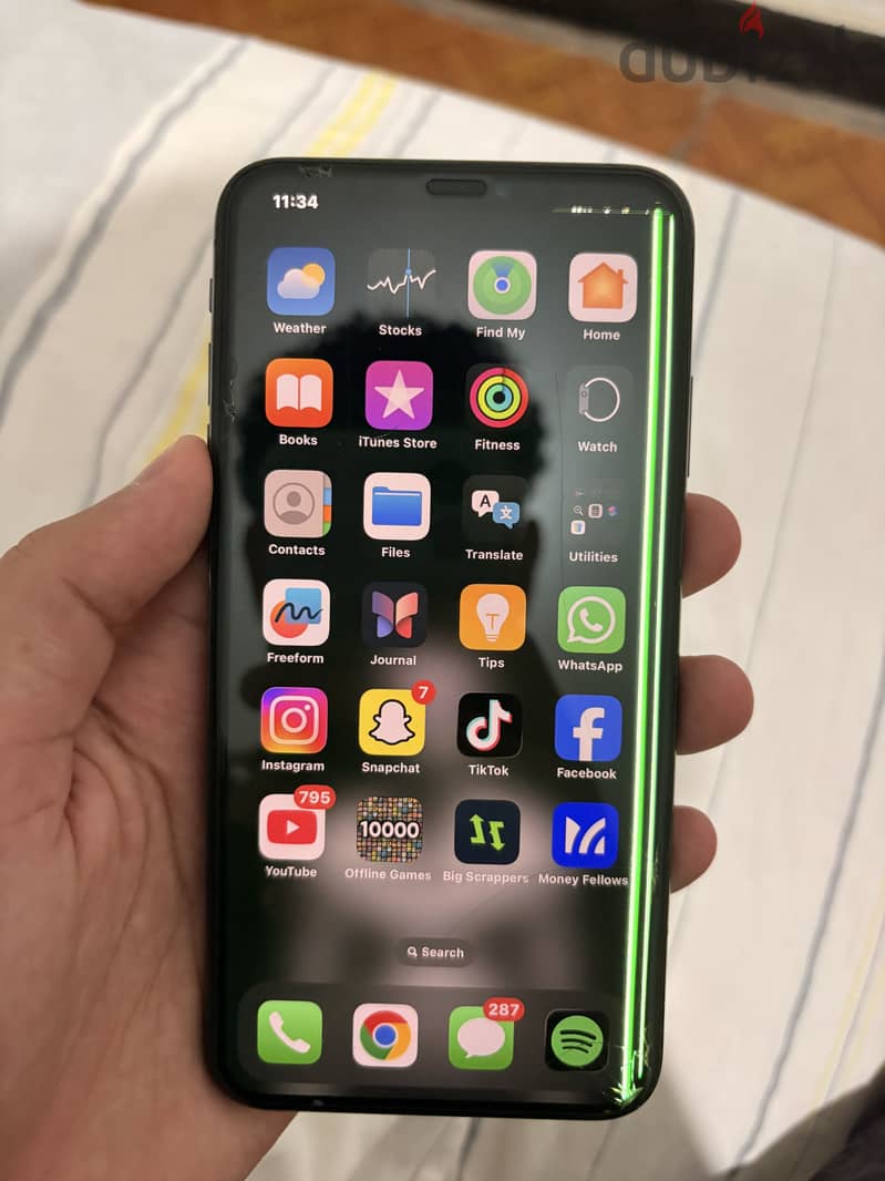 Apple - iPhone XS Max 6