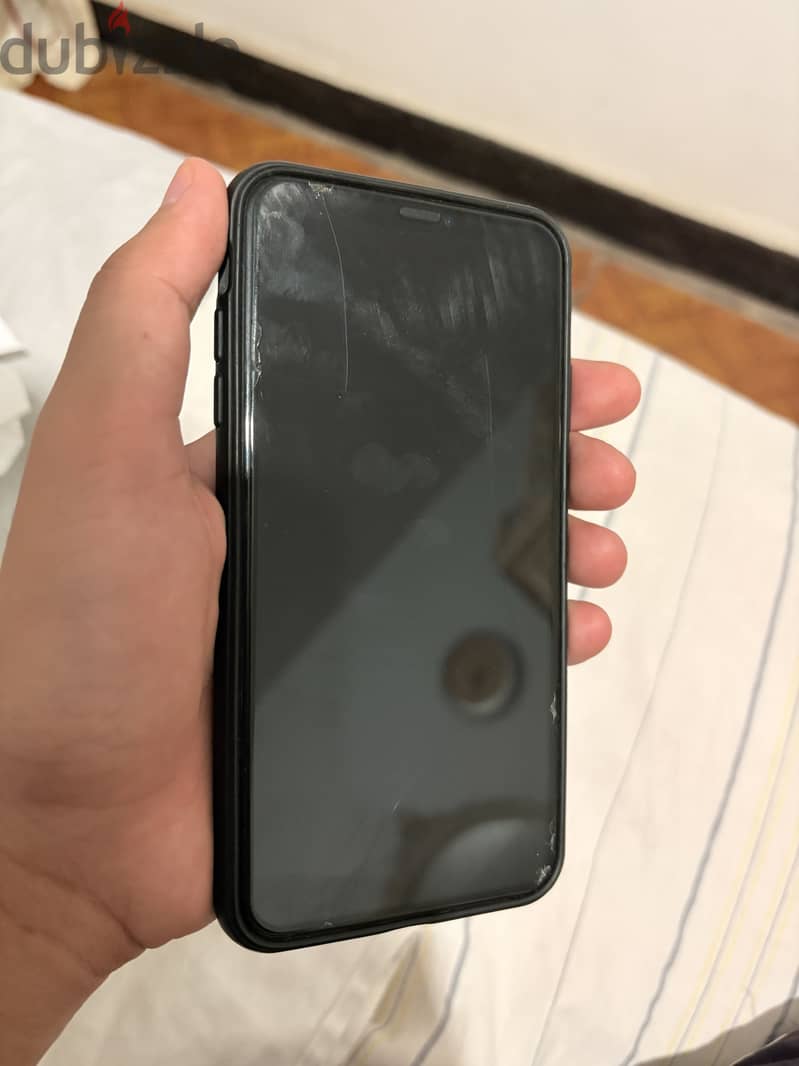 Apple - iPhone XS Max 9