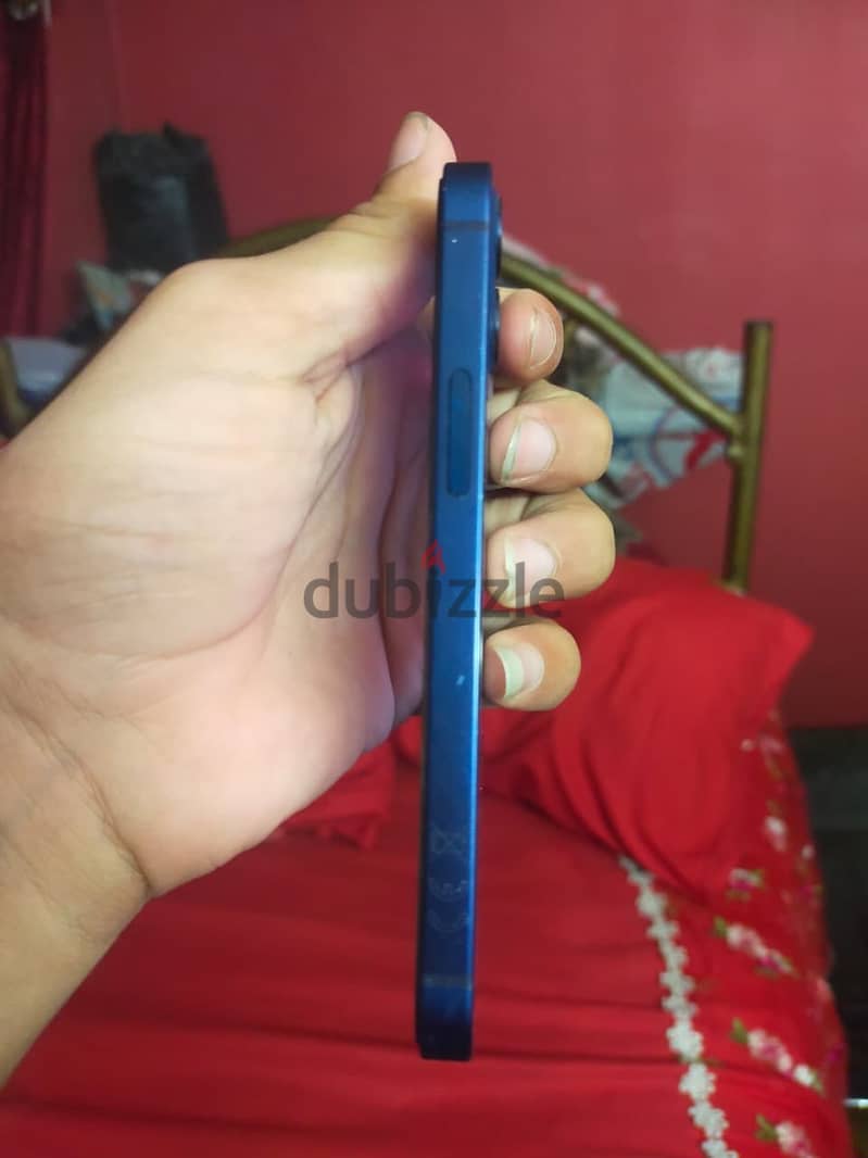 آبل - آيفون 12 ميني 13
