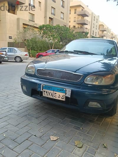 دايو لانوس 2001