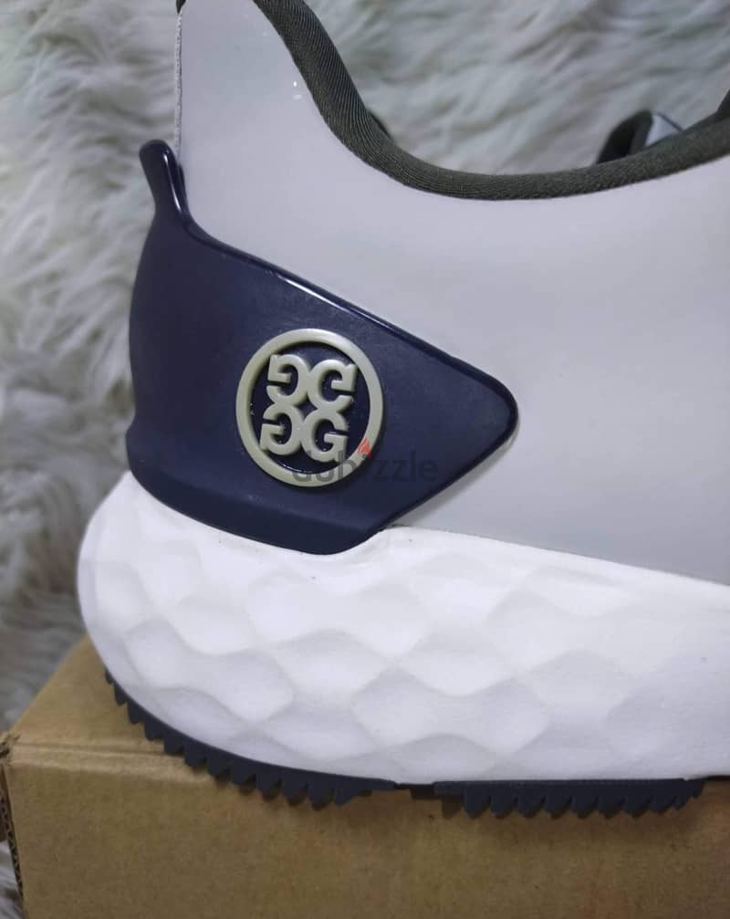 G/Fore. . . . . . size44 6
