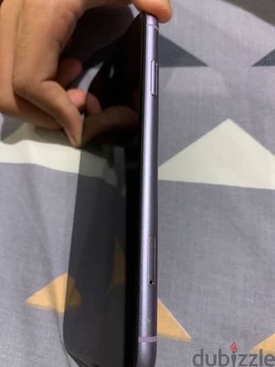 Apple - iPhone 11