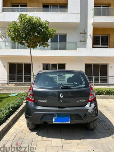 Renault Sandero 2013