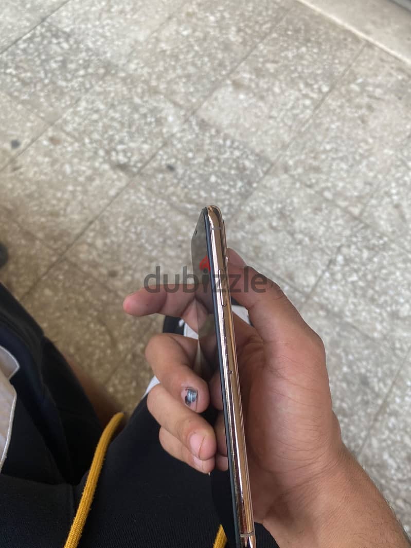 iPhone xs max 2