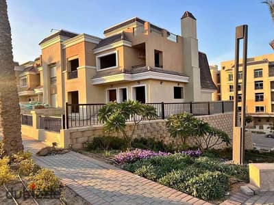 للبيع كورنر تاون هاوس فيلا بالتقسيط عل12 سنه في كمبوند سراي القاهره الجديده بجوار مدينتي Corner townhouse villa for sale in Sarai New Cairo.