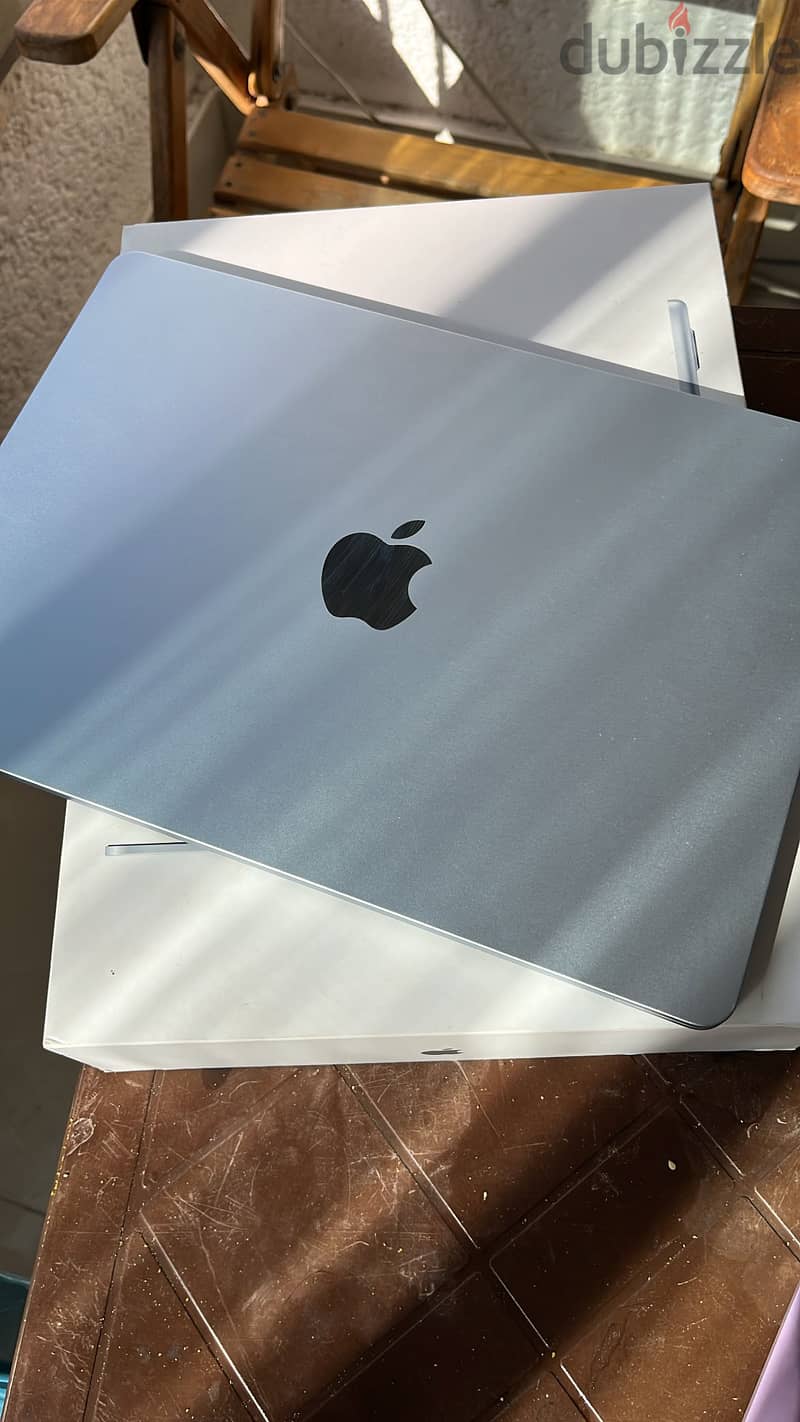 MacBook Air M4 256g 4