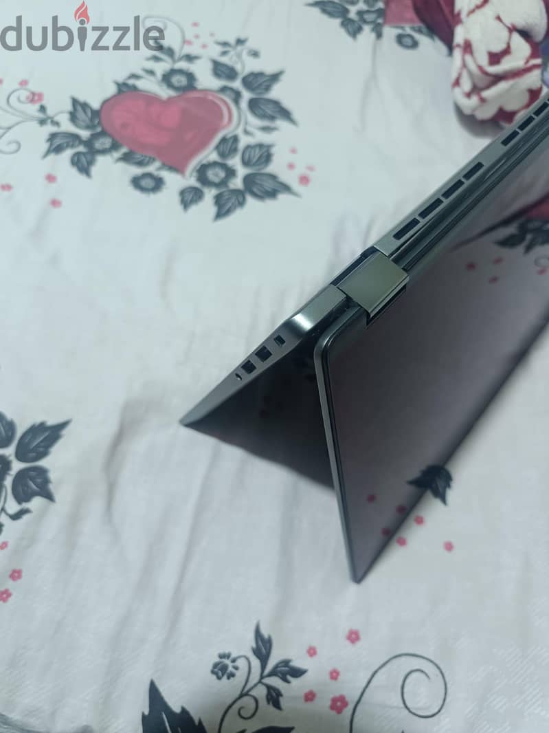 لابتوب Dell 1
