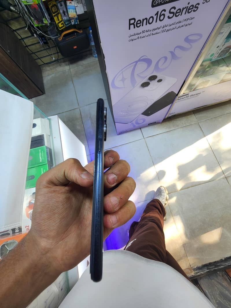 OPPO Reno8 T 3