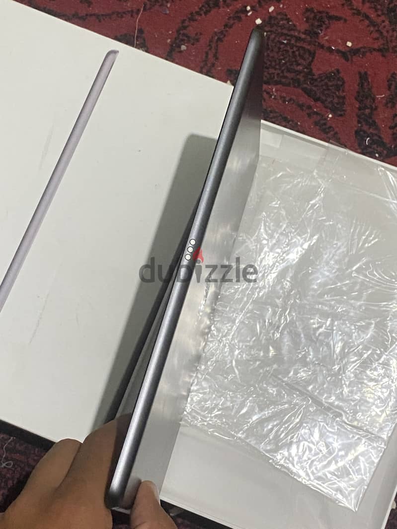 Ipad gen 9th wifi 64g 3