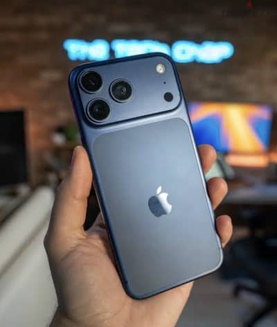 Apple - iPhone 17 Pro Max
