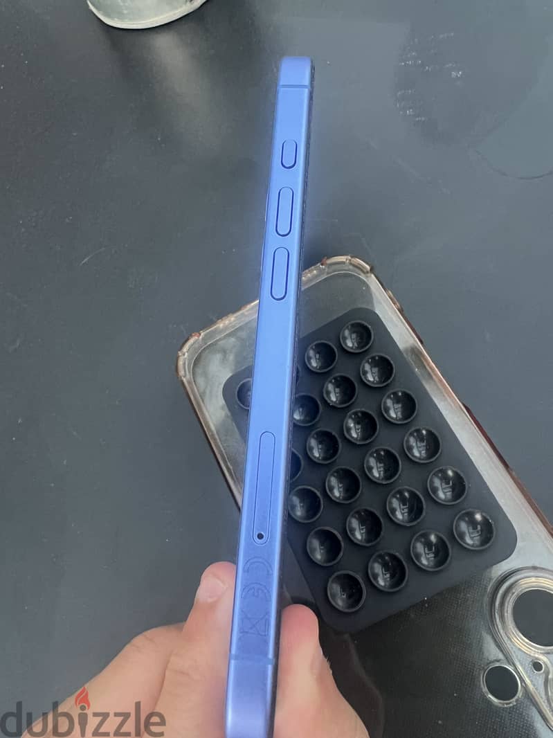 Apple - iPhone 16 2