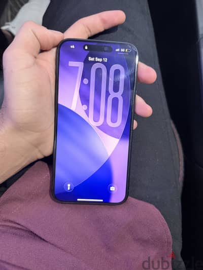 آبل - آيفون 15 بلس