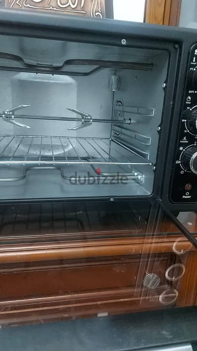 فرن سوناي كهربائي ٤٠ لتر ١٣٠٠ وات مستعمل