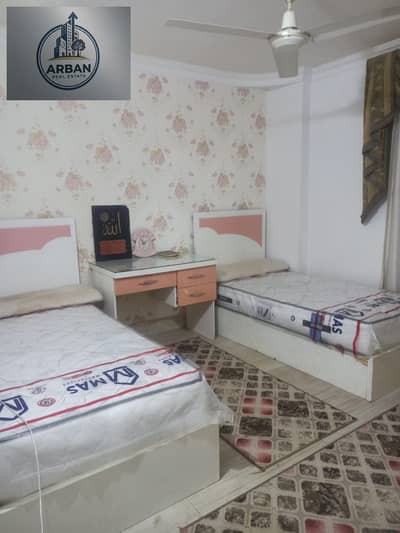 للإيجار شقة مفروشة في زهراء المعادي جانبي من شارع الخمسين خطوات للمول الجديد و المطاعم و البراندات العالمية و الطرق الرئيسية