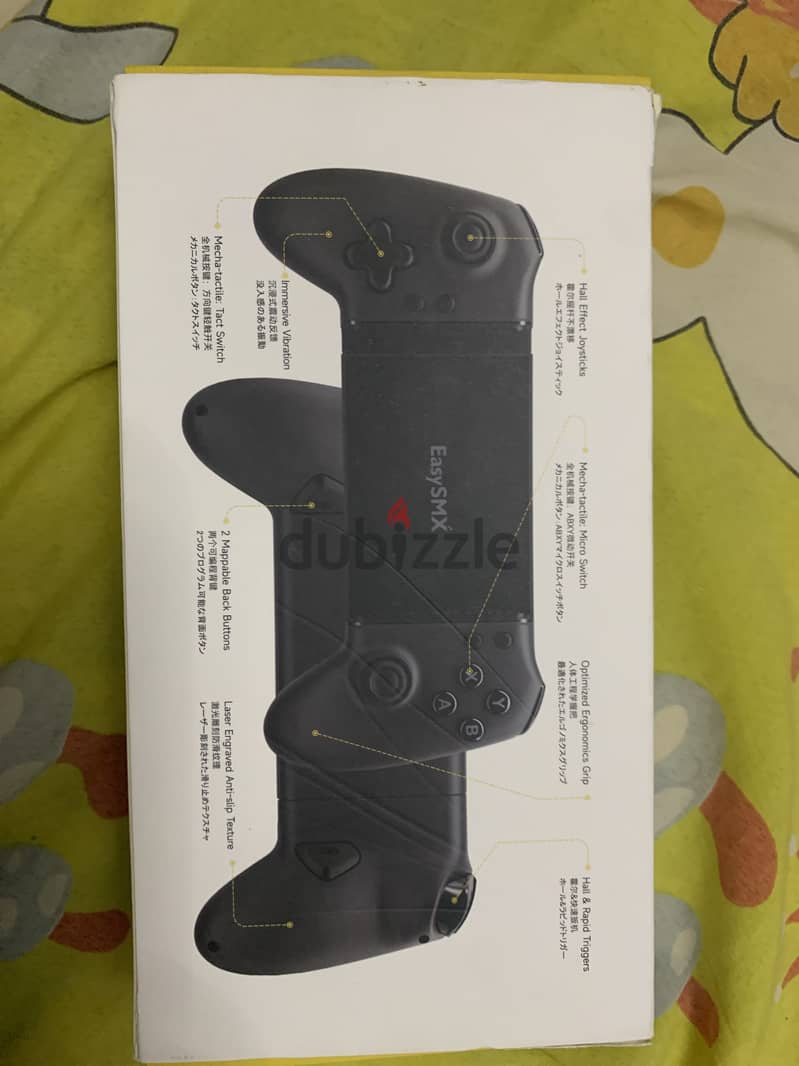 M15 Mobile gaming controller 2