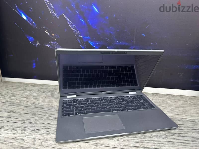 dell Latitude 5520 i7 touch 1