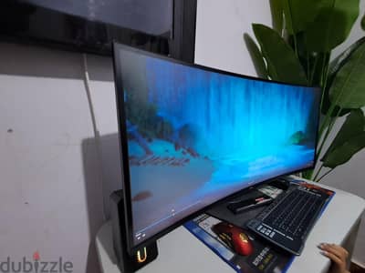Dell UltraSharp U3824DW —  38 بوصة Curved