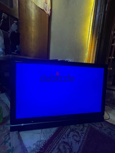 شاشه toshiba REGZA بحاله ممتازه شغال تمام