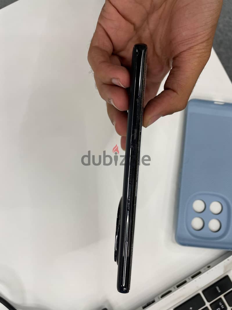 Xiaomi Redmi Note 14 Pro plus 4