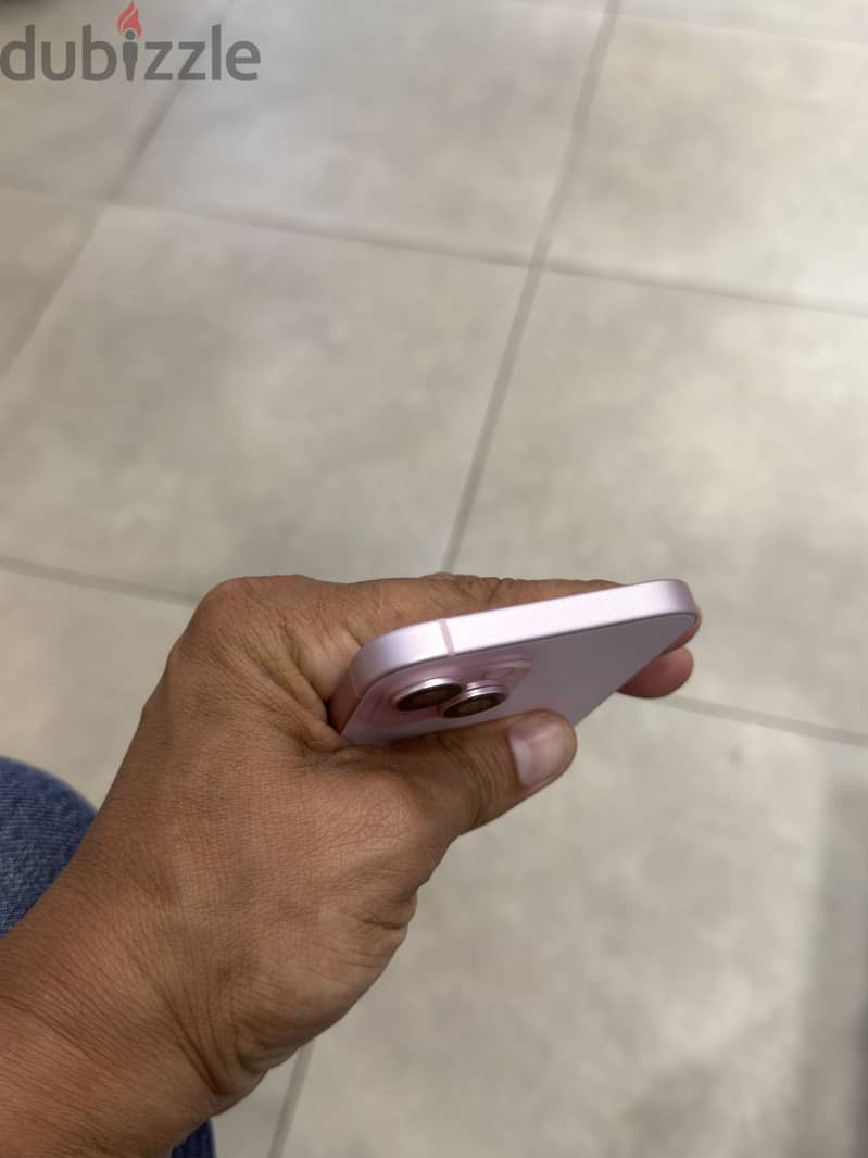 آبل - آيفون 15 3