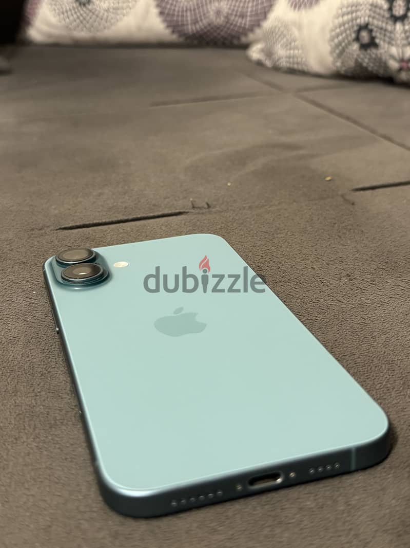 Apple - iPhone 16 Plus 1