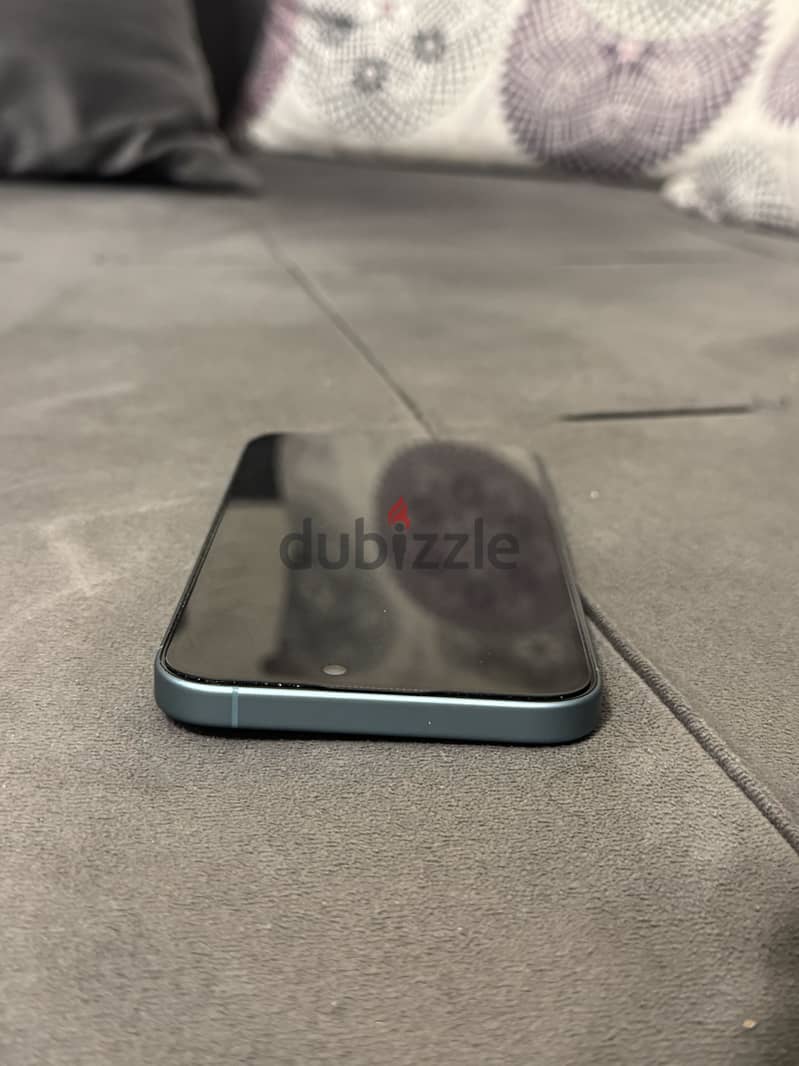 Apple - iPhone 16 Plus 3