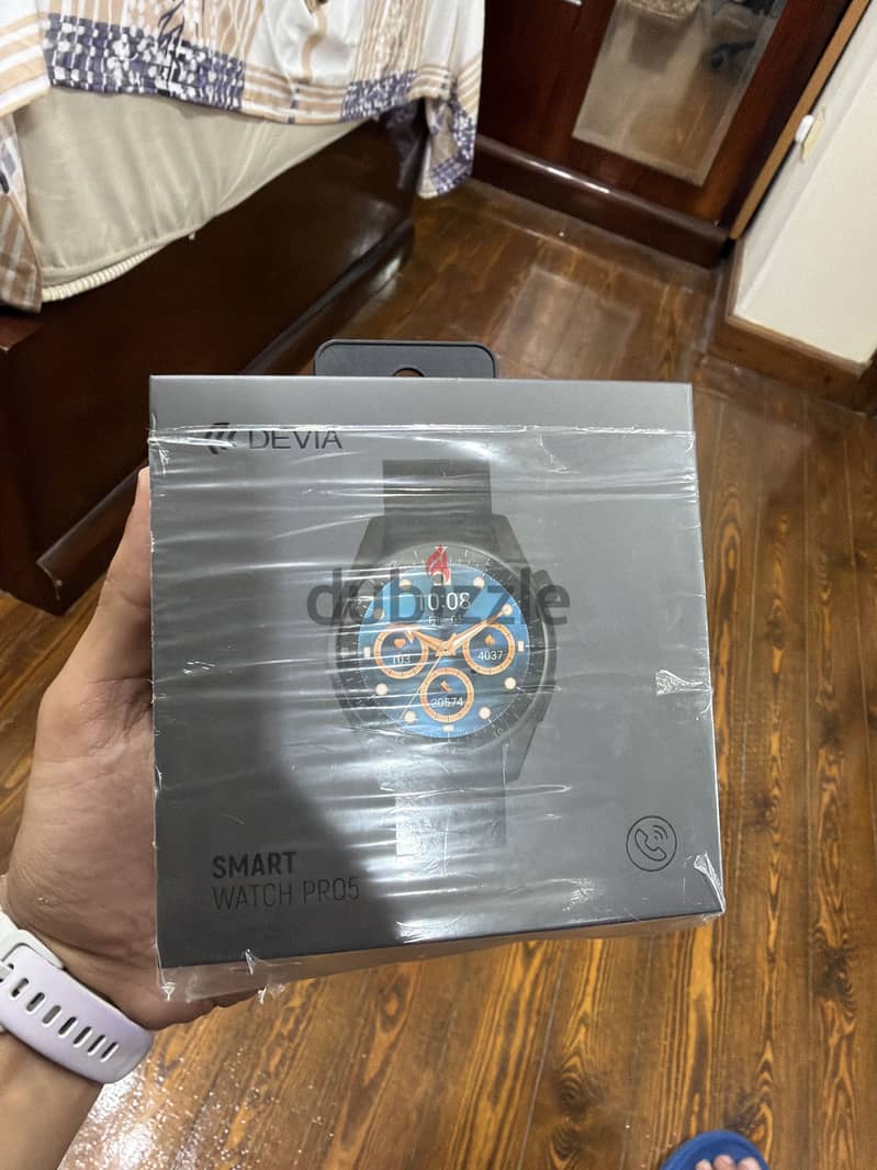 Devia smart watch pro 5 1