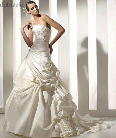 Pronovias wedding dress