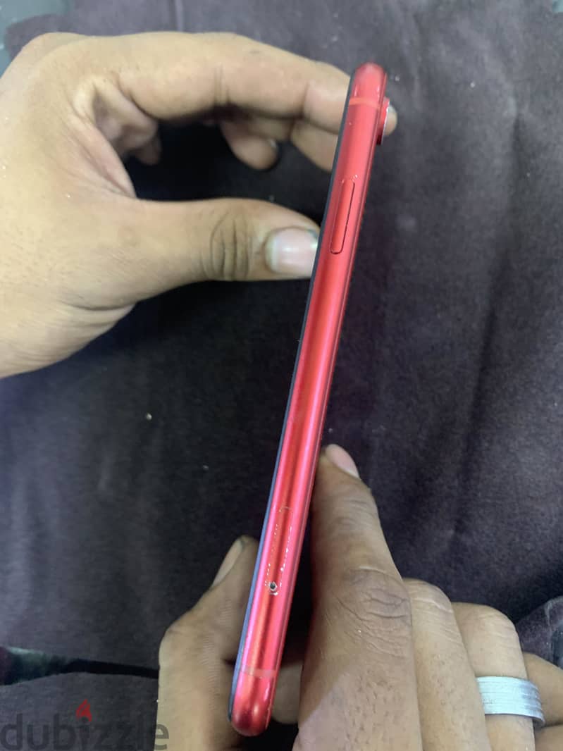 Apple - iPhone XR 1