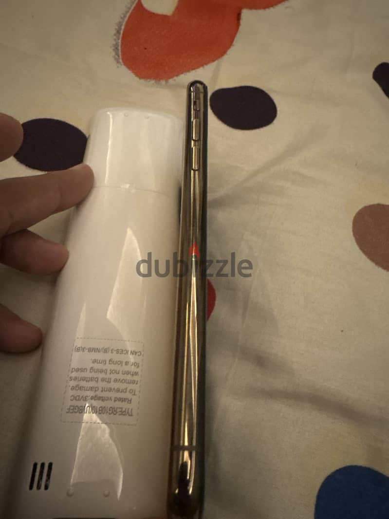 Apple - iPhone XS 3