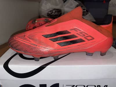 Adidas F50 Laceless