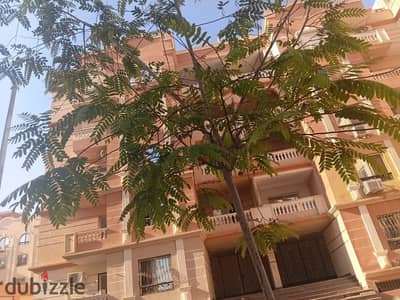 300 sqm apartment for sale in Karma City Compound on Boulevard, in front of Zayed 4, next to Grand Heights, 5th floor, last level, 3 rooms, immediate delivery, cash 5.8 million with negotiation and facilities.