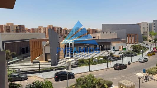 Apartment 245m for sale directly in front of services in Madinaty at the best locations, immediate delivery, and next to the club