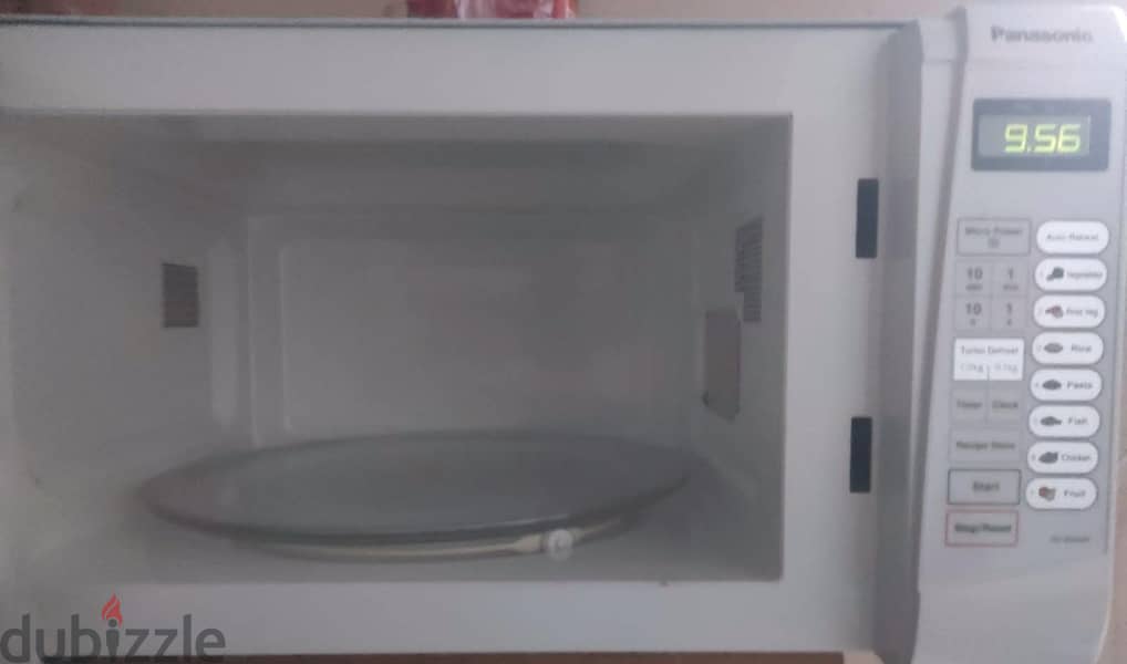 PANASONIC 34L MICROWAVE 1