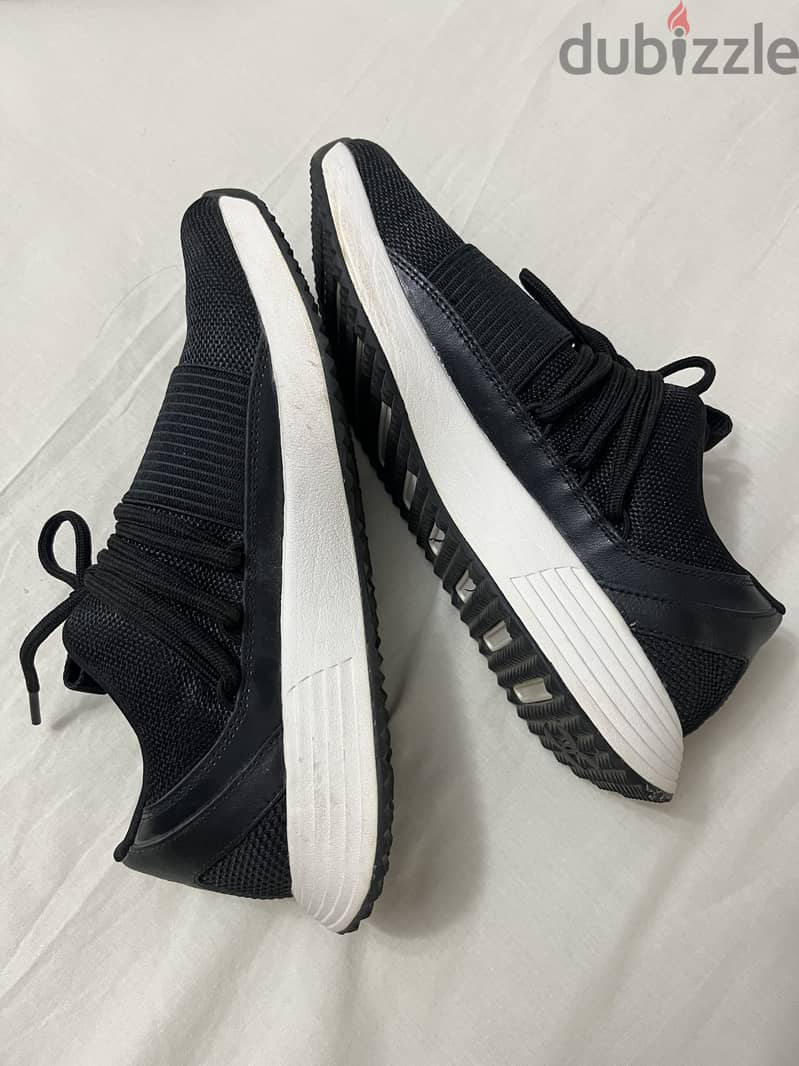 UNDER ARMOUR 2