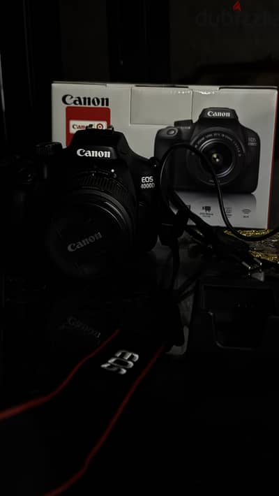 Canon EOS 4000D DSLR Camera. Excellent Condition