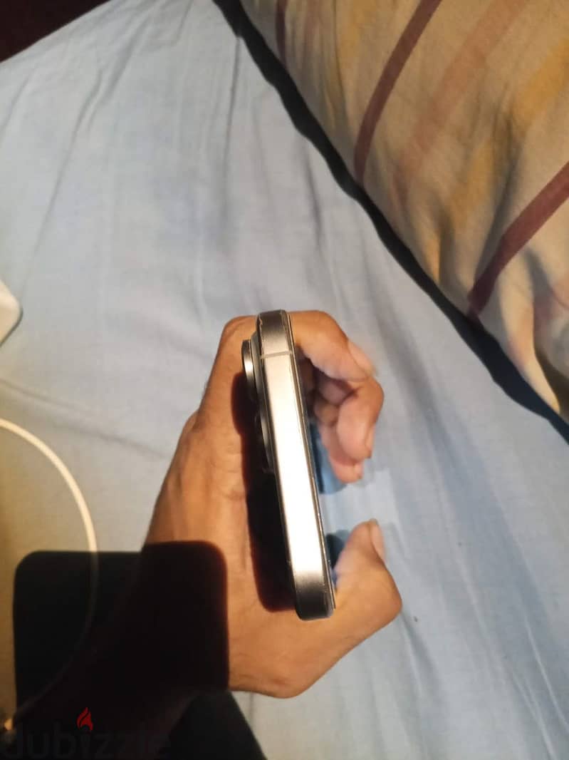 Apple - iPhone 15 Pro Max 2