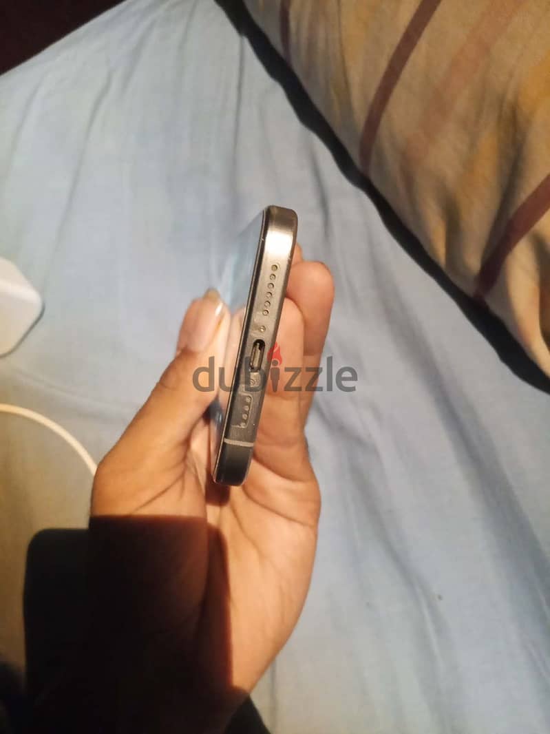 Apple - iPhone 15 Pro Max 3