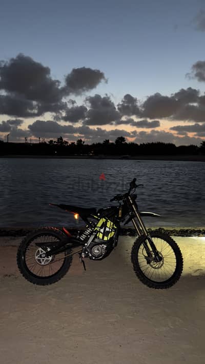 Surron Light Bee X 2025