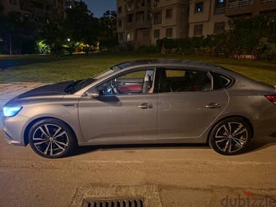 MG 6 2022 Trophy highline