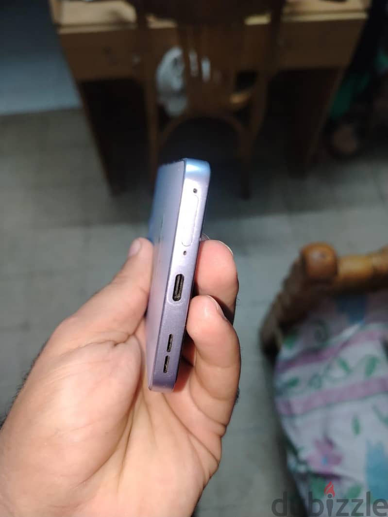 OPPO Reno13 F 2