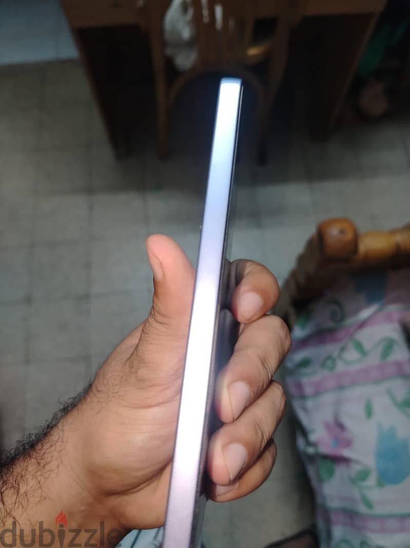 OPPO Reno13 F 3