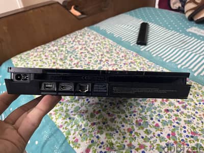 PS4 slim