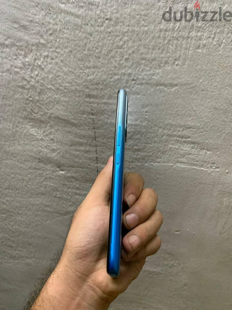 Infinix Hot 11 4